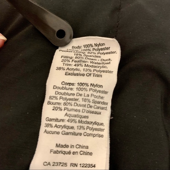 Aritzia Community “Archetype” Winter Jacket [oversize, navy, down feathers] - Picture 15 of 16